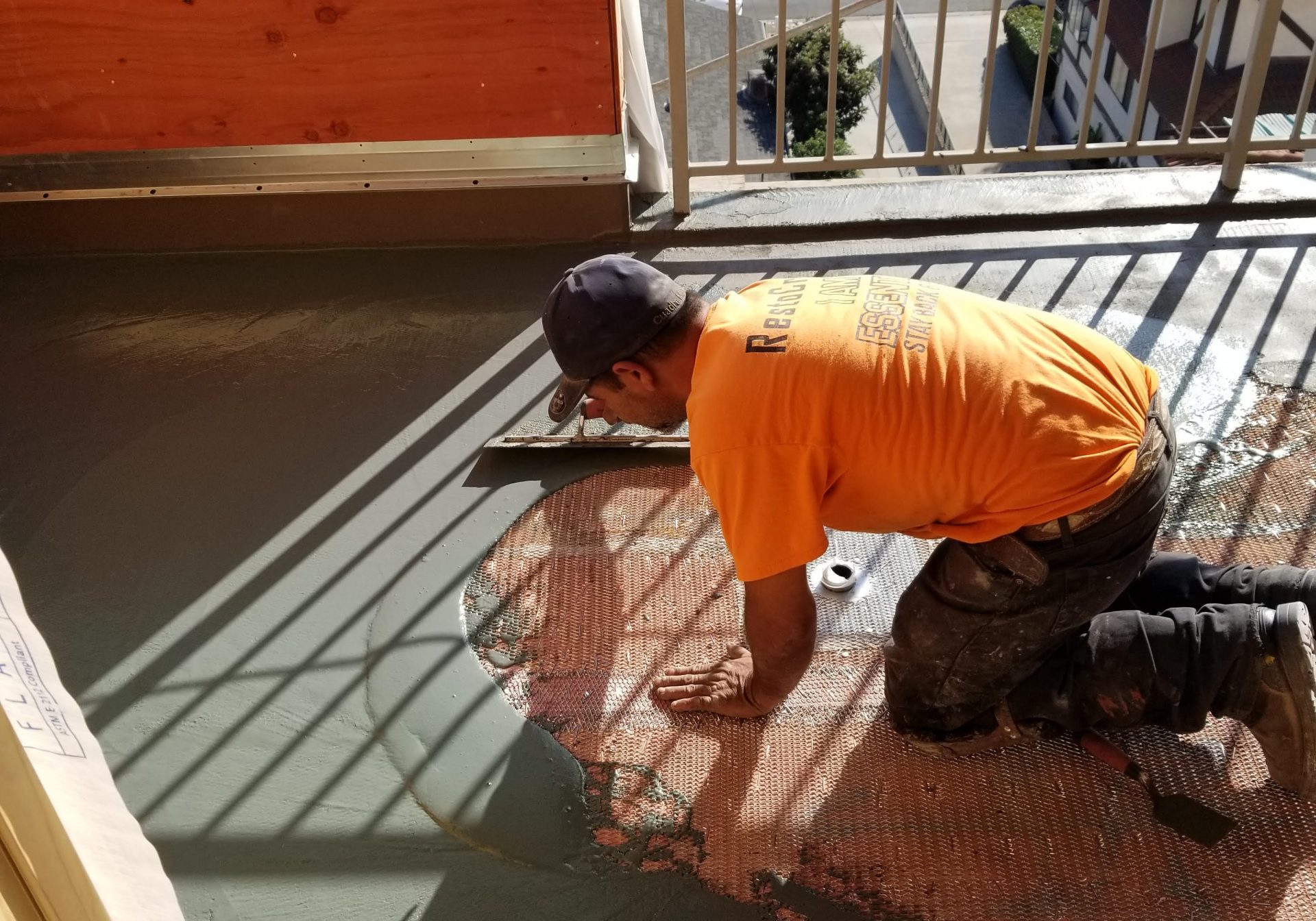 Between slab podiums 4